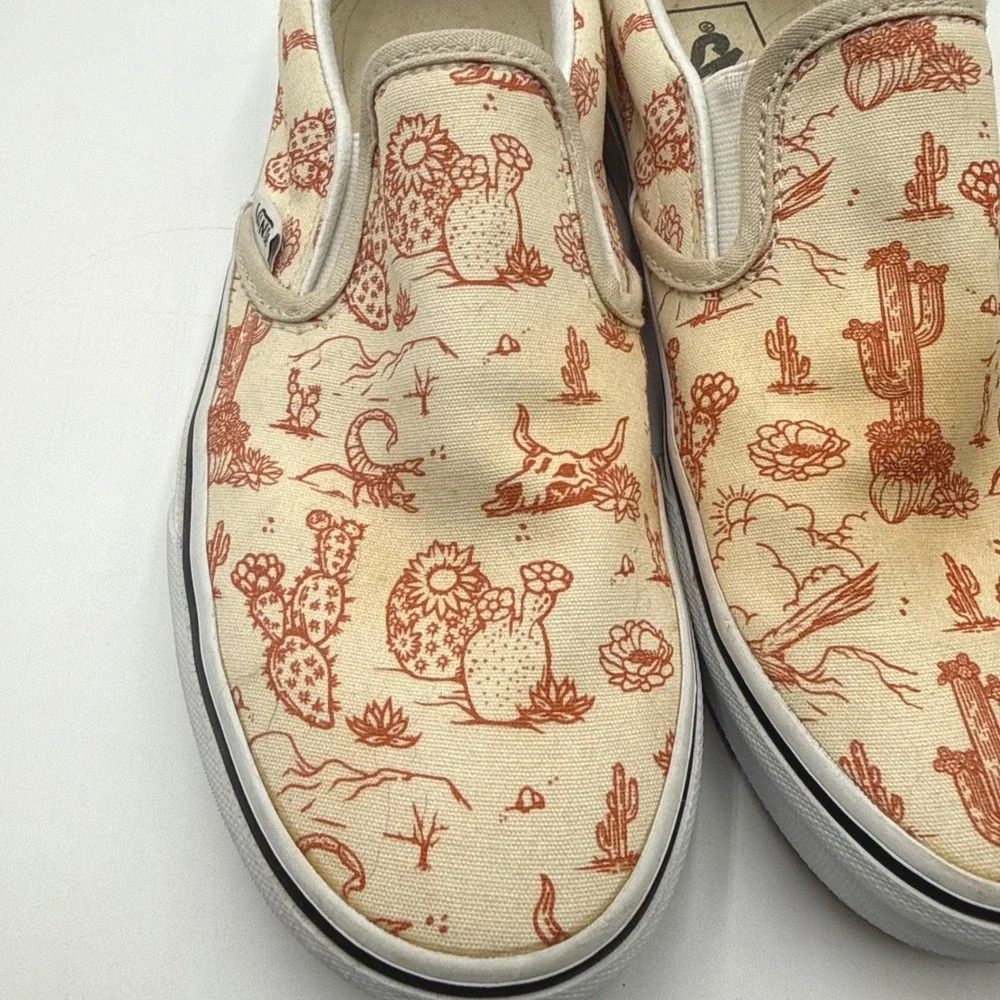 Vans Classic Slip-On Desert Vibes Turtledove Cactus Cow Skull Men 7 Women 8.5